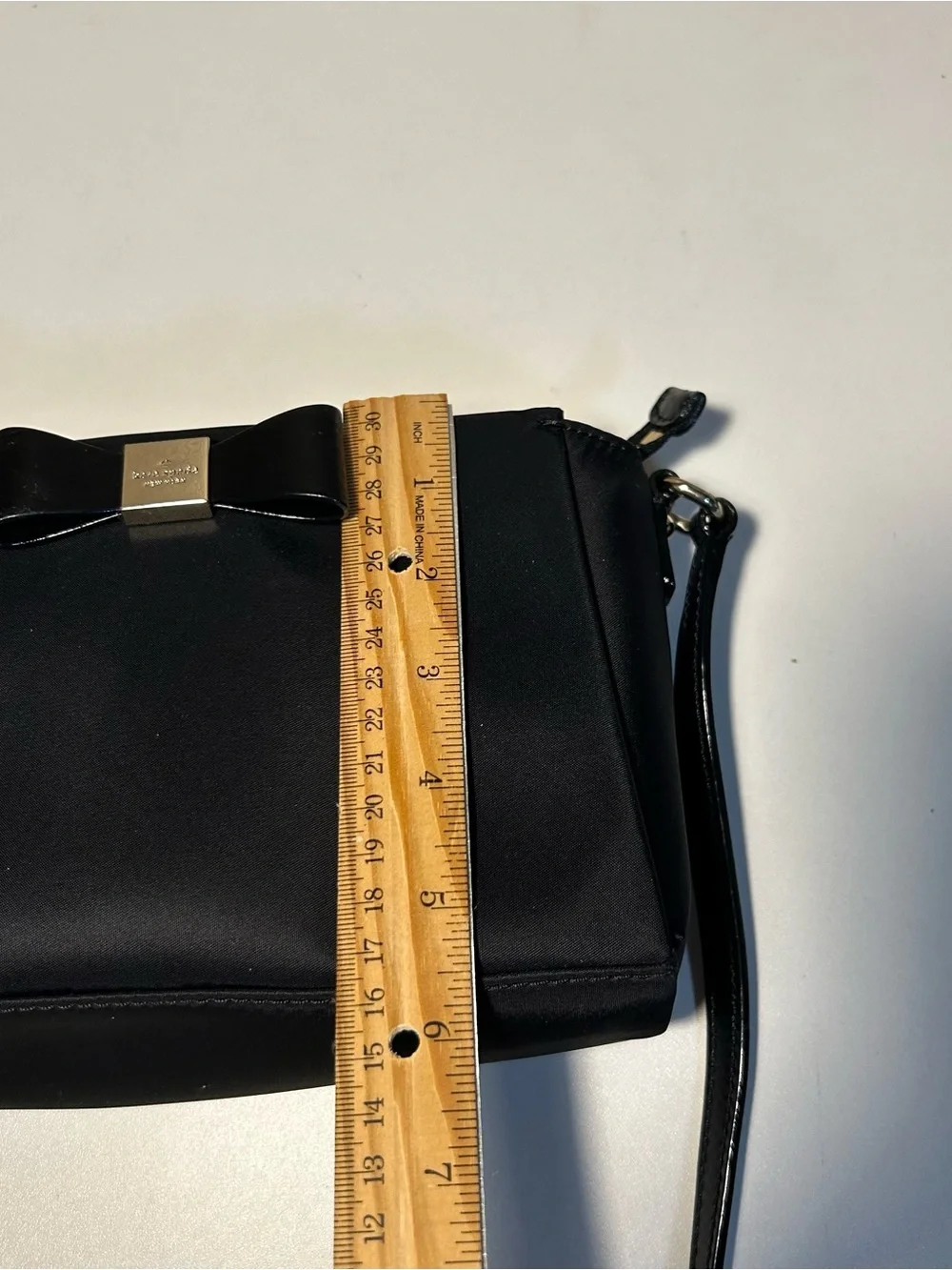 Kate Spade Black Nylon Crossbody Shoulder Bag Bow Detail Classic Leather Strap